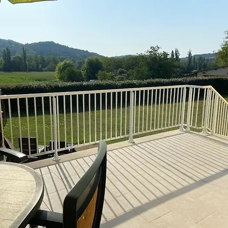 6 Pers, Piscine Chauffee Pres De Sarlat Holiday home