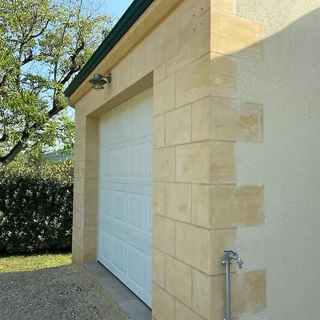6 Pers, Piscine Chauffee Pres De Sarlat Holiday home *