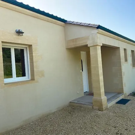 Holiday home 6 Pers, Piscine Chauffee Pres De Sarlat Saint-Cybranet
