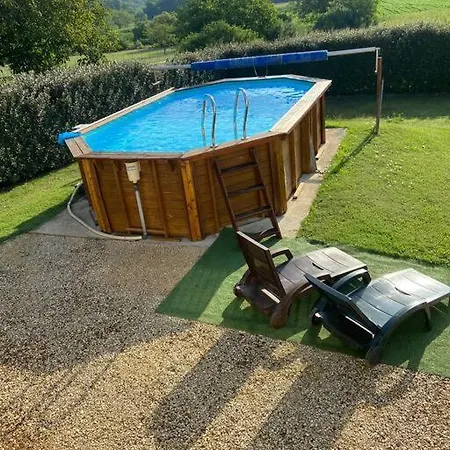 6 Pers, Piscine Chauffee Pres De Sarlat Holiday home *